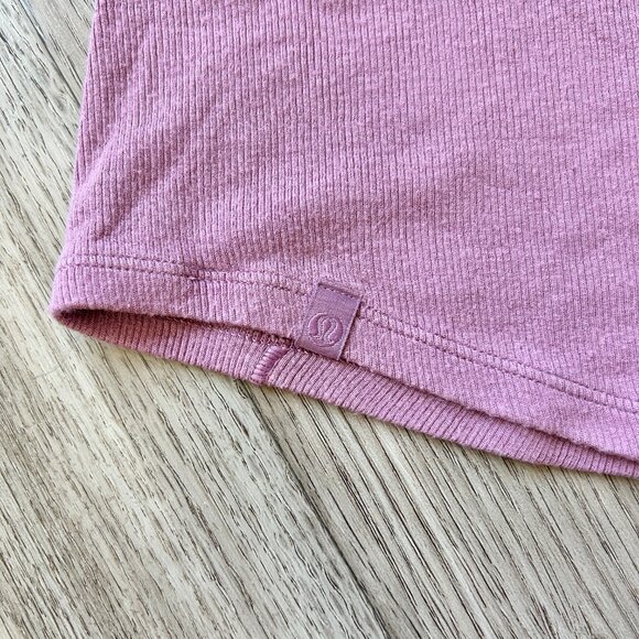 Lululemon Hold Tight Ribbed Tank Top in Velvet Dust Size 0/2 - Picture 6 of 6